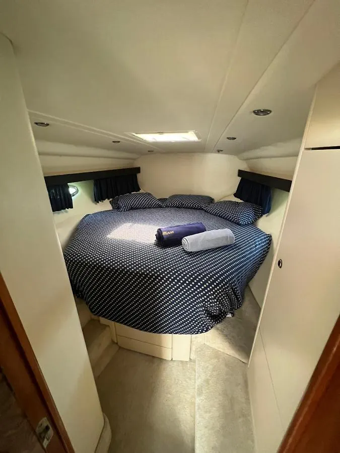 White Eagle Cruises Vourvourou Sithonia Hotel 0*,
